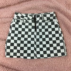 Urban Outfitters Black&White Checkered Mini Skirt